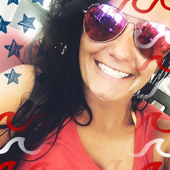 Meet your Posher, Chelsey - Picture 1 of 1